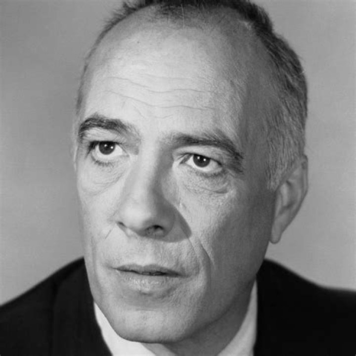 Career, biography and origin of Edward Platt