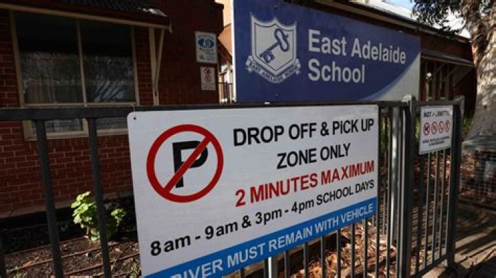 East Adelaide School placed into lock down following an alleged bomb threat