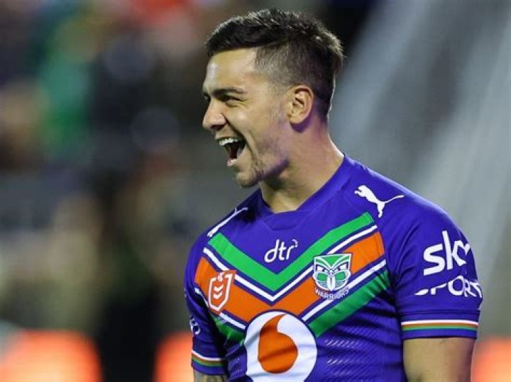 Warrior Kodi Nikorima has signed with Rabbitohs
